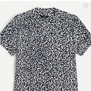 J. CREW Ditsy Floral Drapey Band-Collar #AO547 Top Navy White. Barely warn.